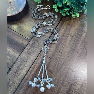 Natural Dragon Vein Agate necklace with matching earrings